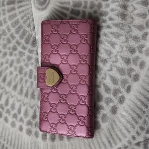 Authentic Gucci wallet